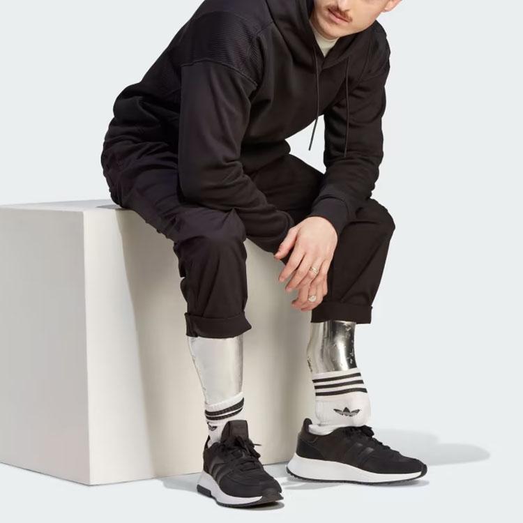 adidas Originals Trefoil Adventure Hoodie, Men Solid Logo Casual Daily Tops Black IJ0706