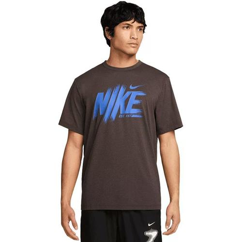 Nike T Shirts Men s HV0382-237 M коричневый