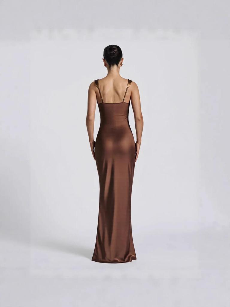 Elegant European & American Style Sleeveless Strappy Evening Gown