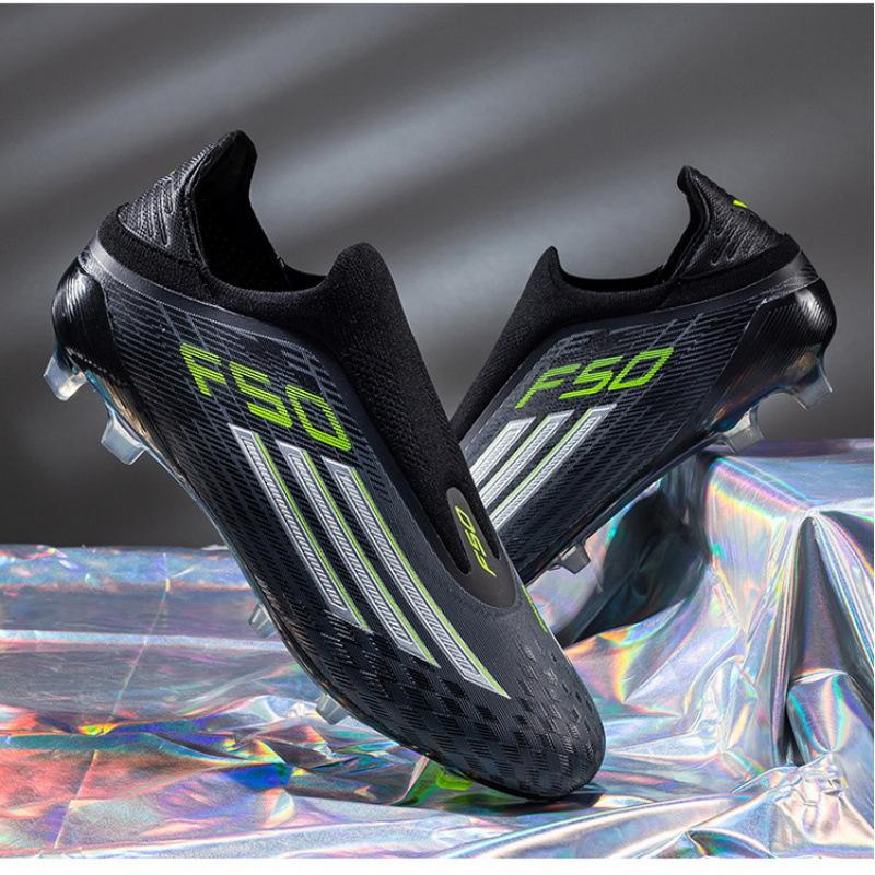 Zapatos de Fútbol Putian para Hombre de Caña Baja Clavos Rotos Estudiantes Adolescentes Uñas Largas Zapatos Deportivos de Entrenamiento