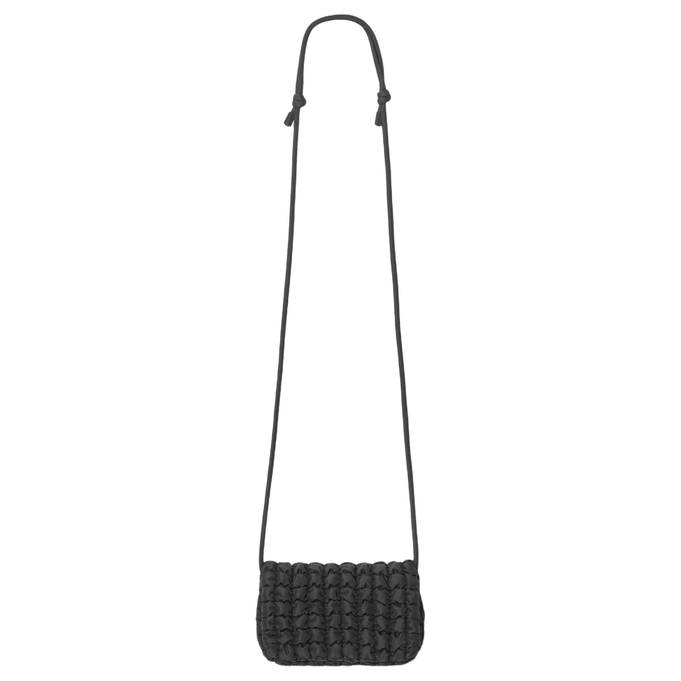 

Новая сумка COS из полиэстера Cloud Bag сумка через плечо обычная женская черная 1248879001 24.9*9.9*16.0CM