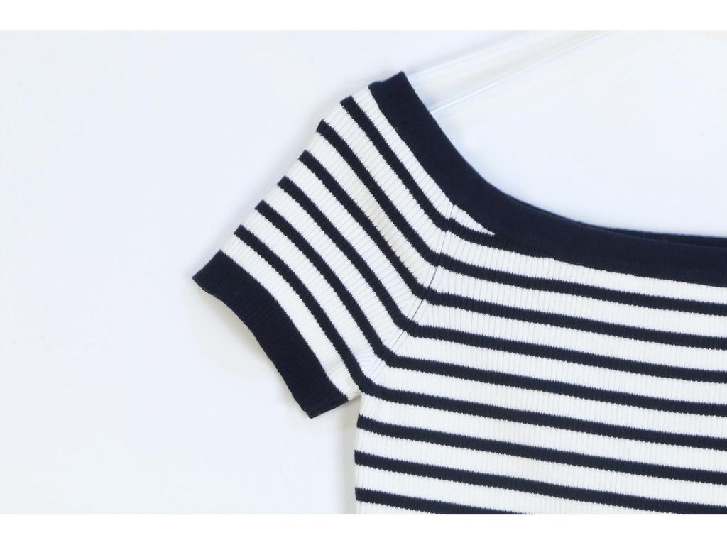 Women's Striped One-Shoulder Short-Sleeve Knit Top - Sexy Backless Ice Silk T-Shirt