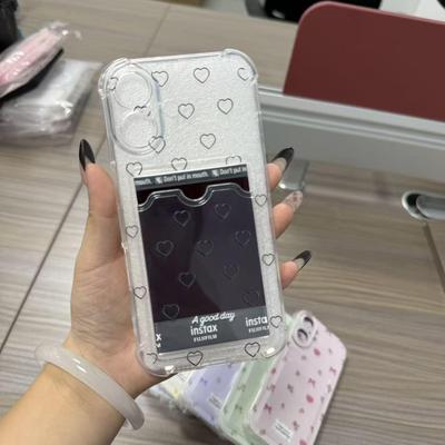 Barevný kryt na telefon ve tvaru srdce s držákem na karty pro Apple 17 Pro Max