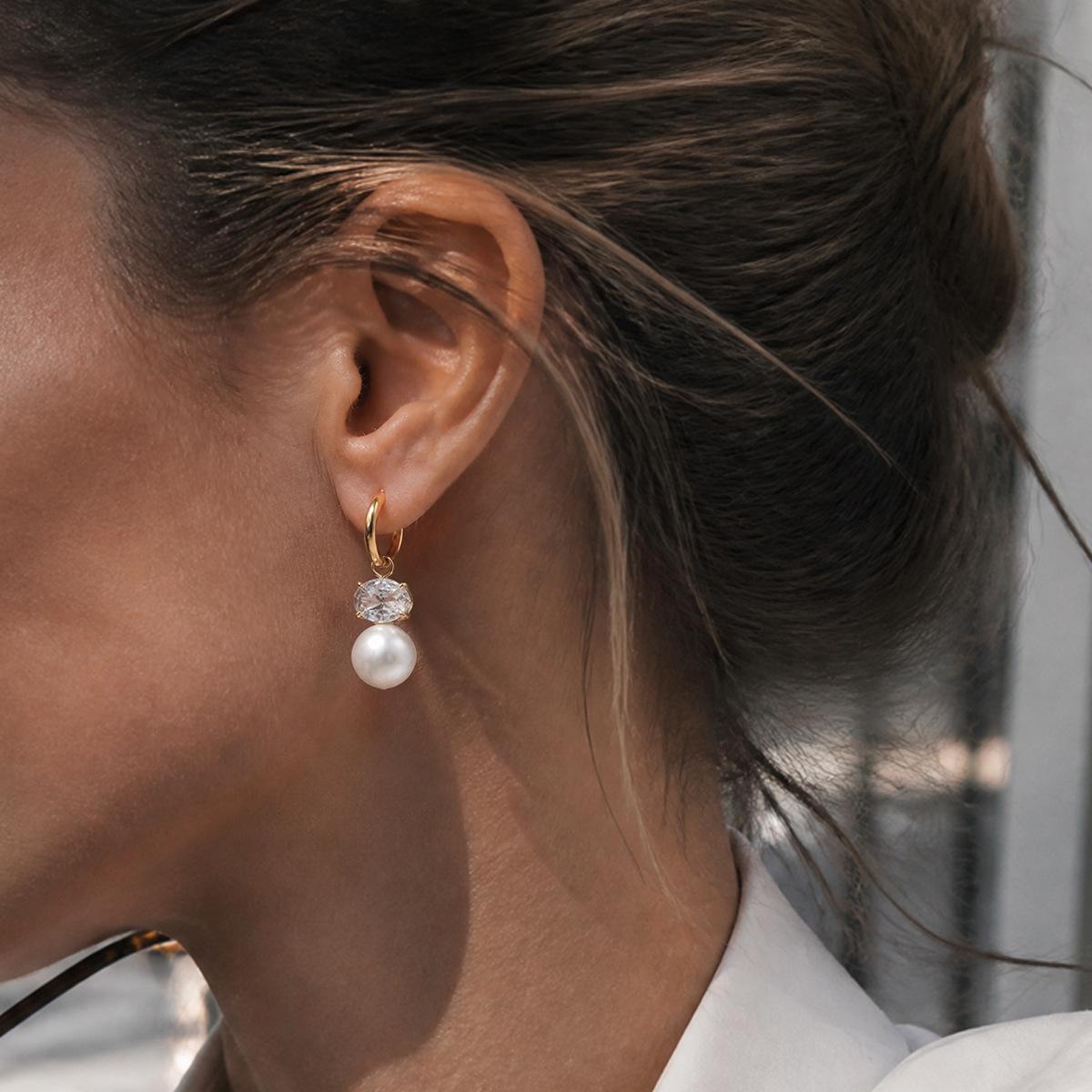 Stainless Steel Pearl Drop Huggie Hoop Earrings 18K Gold Plated Pave CZ Pearl Dangle Earrings for Women Fashion Jewelry earring