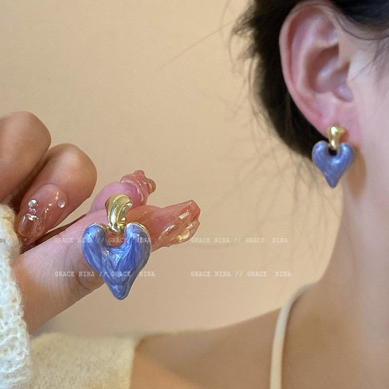 New Design Colorful Love Heart Dangle Earrings for Women Vintage Elegant Irregular Fashion Jewelry Accessories