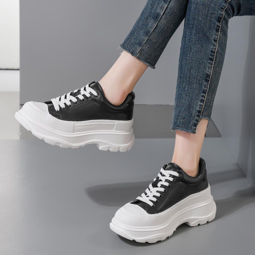 Leather platform white shoes women's spring new front lace-up lightweight height-increasing muffin shoes versatile casual board shoes