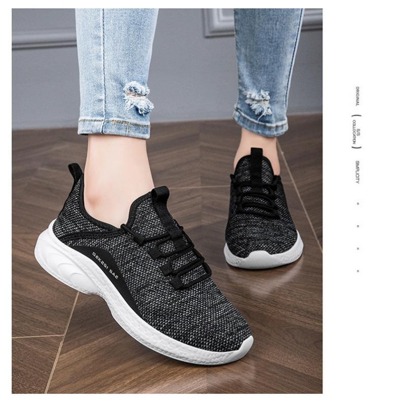 Spring New Travel Shoes Running Shoes Women's Flying Woven Breathable Sports Fitness Lightweight Casual Shoes