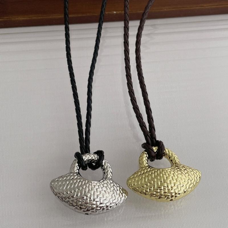 Collana con Cordoncino e Ciondolo in Paglia Intrecciata a Lunghezza Regolabile, Design Francese, per Uso Quotidiano e Feste