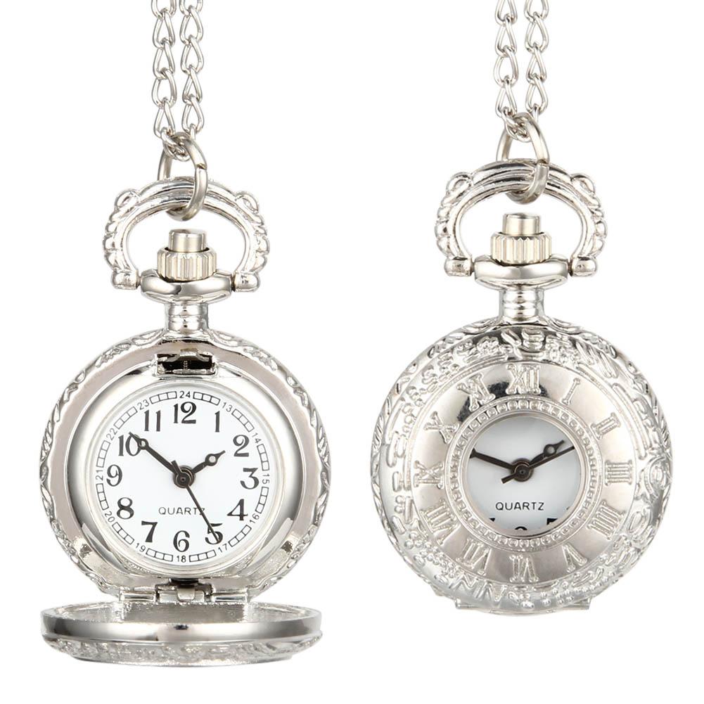 Vintage Pocket Watch Bronze Color Quartz Watch Cool Chain Hollow Love Heart Watches Necklace Pendant Gifts For Women Man