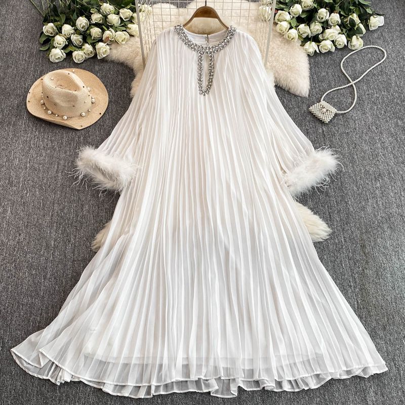 

Южная Корея Шик Осень Новое поступление Французский Ретро Ромбы круглый вырез Свободный Длинный расклешенный рукав Плиссированное платье Женская одежда White One size