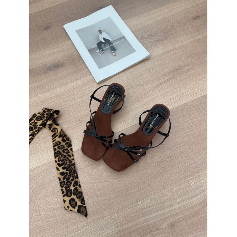 Fairy wind gentle weaving temperament square head open-toed sandals female French design thick heel cool slippers