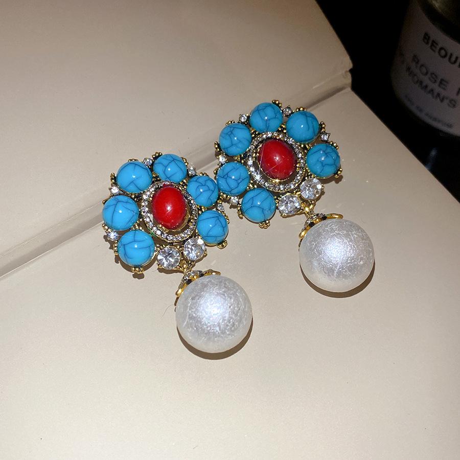 

Medieval vintage silver needle with diamonds flower pearl stud earrings retro court style earrings light luxury high-end earrings