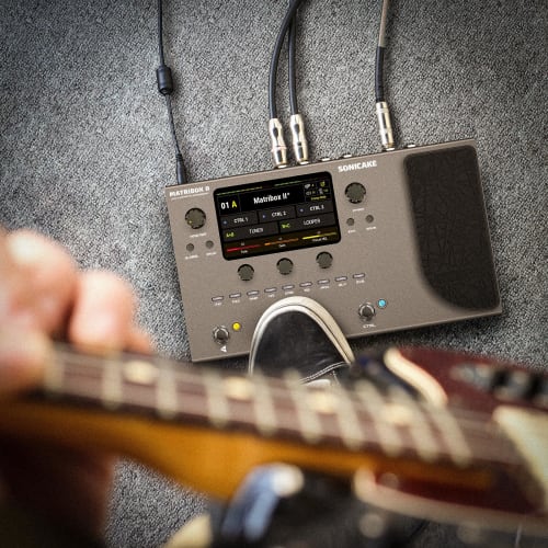 SONICAKE Matribox II Multi-Effect Pedal with Over 200 Built-in Effects, Amp Modeling, FX Loops, MIDI, Stereo OTG, USB Audio Interface