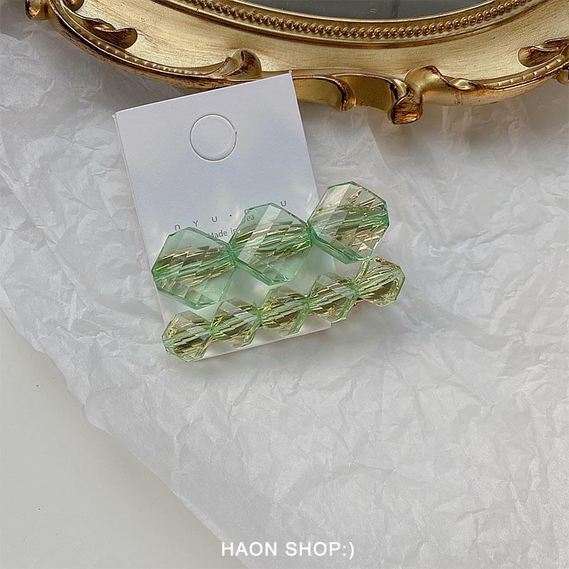 

Colorful Korean Square Hair Clip for Girls - Cute Retro Bangs and Side Accessory