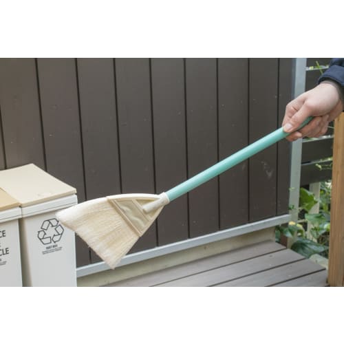 Yamazaki Sangyo Mini Broom and Dustpan Set, Short Handle, Garden Broom, PP Polypropylene, Synthetic Fiber, Split Bristles, Outdoor, Entryway, Balcony,