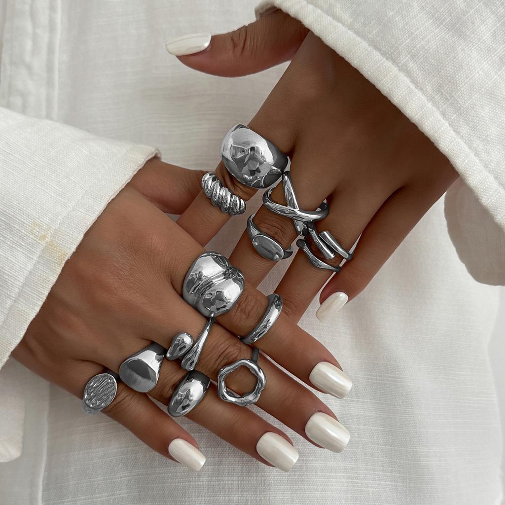 Salircon 13Pcs/Set Vintage Metal Curved Open Rings For Women Punk Hip Hop Gold Color Irregular Knuckle Joint Ring Party Jewelry