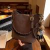 Small-scale Design Bag - Versatile Cross-body Bag, Hand-held Bucket Bag