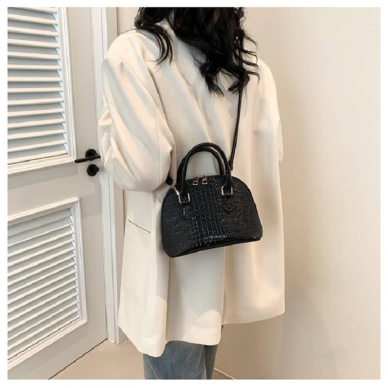 Trendy Street Style Pu Crossbody Bag For Women 2024 Vintage Shell Purse