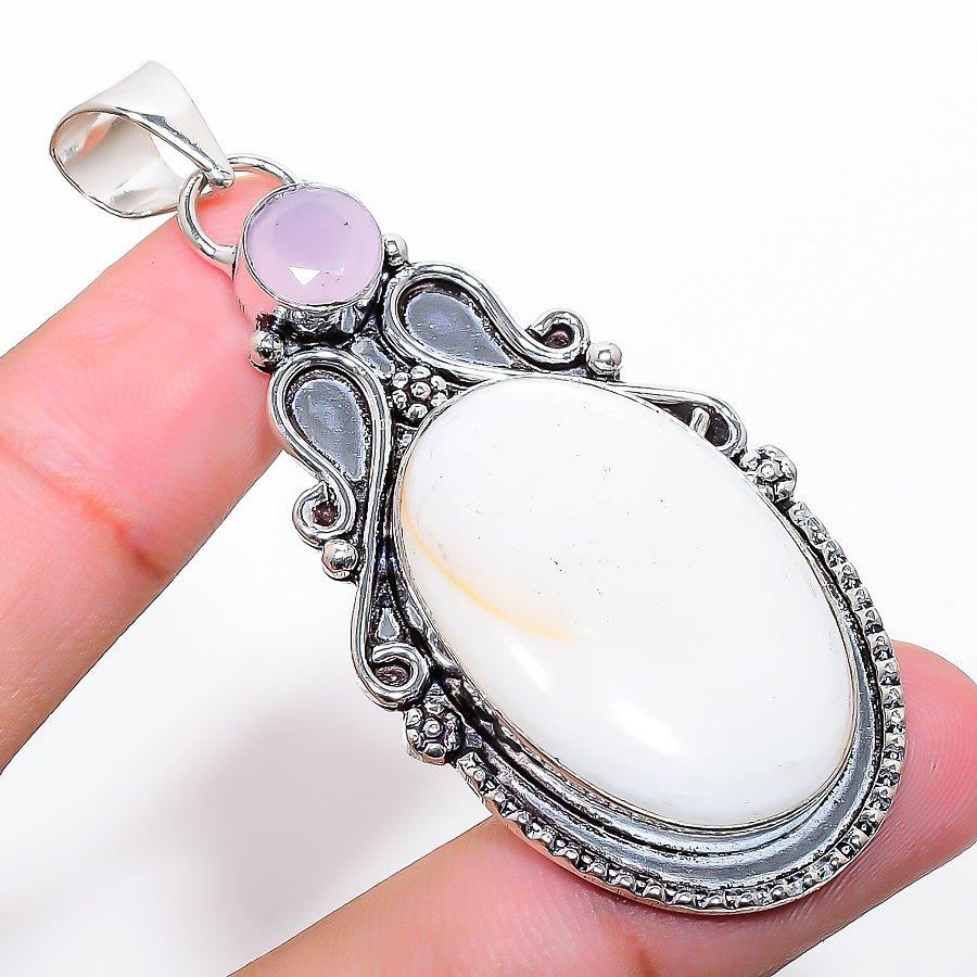 

Rainbow Moonstone, Chalcedony Gemstone Handmade Jewelry Pendant 2.56 SR-4548