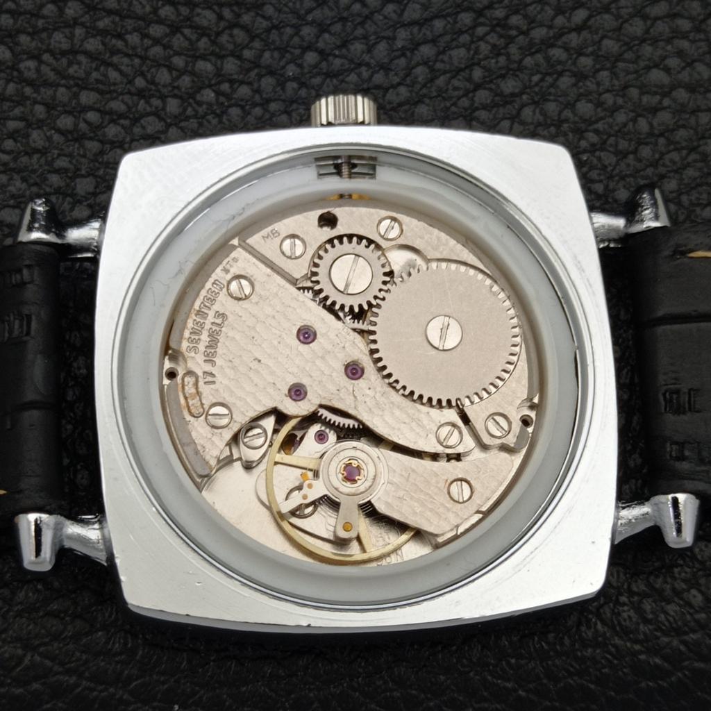 VINTAGE HAND-WINDING SWISS POKER FACE MENS REFURBISHED SEA GREEN WATCH A700946-5 R205a-a700946