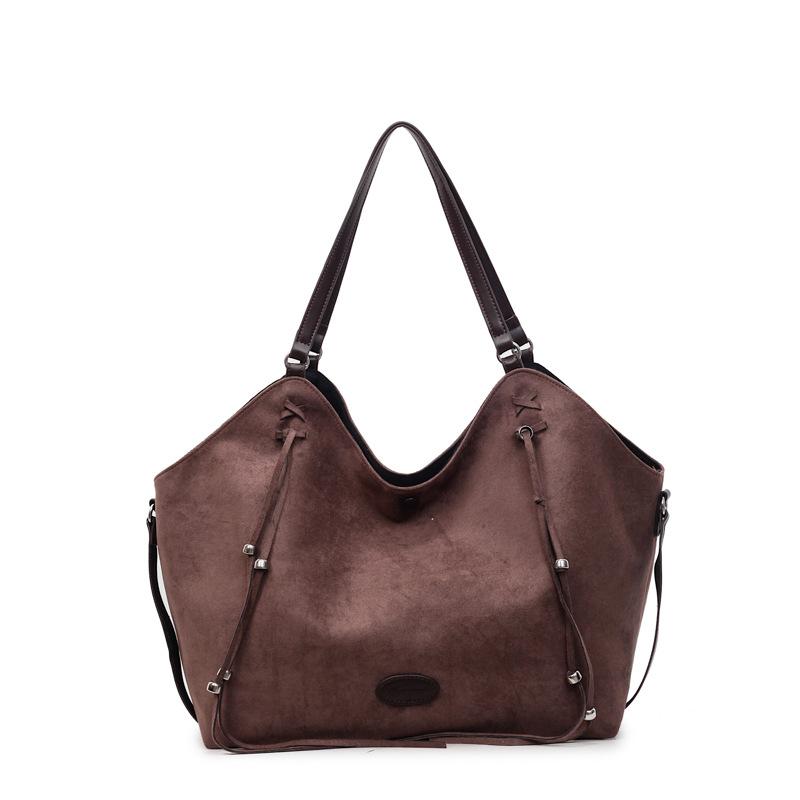 

Retro matte bag women s casual portable shoulder bag 2025 autumn new large-capacity commuter tote bag