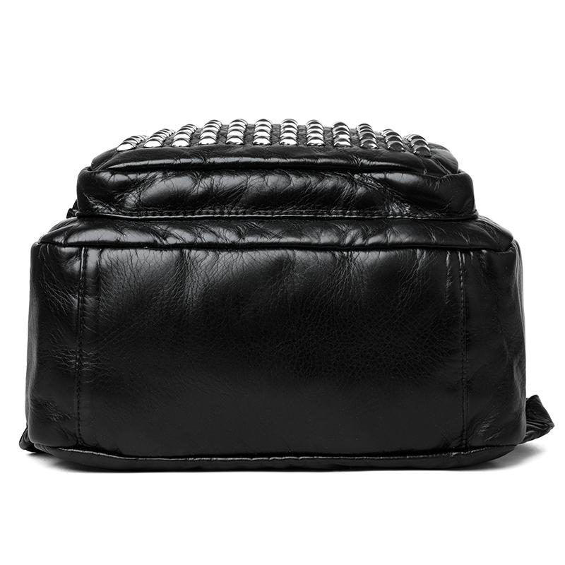 Large Capacity Travel Backpack Women Rivet Punk Backpack