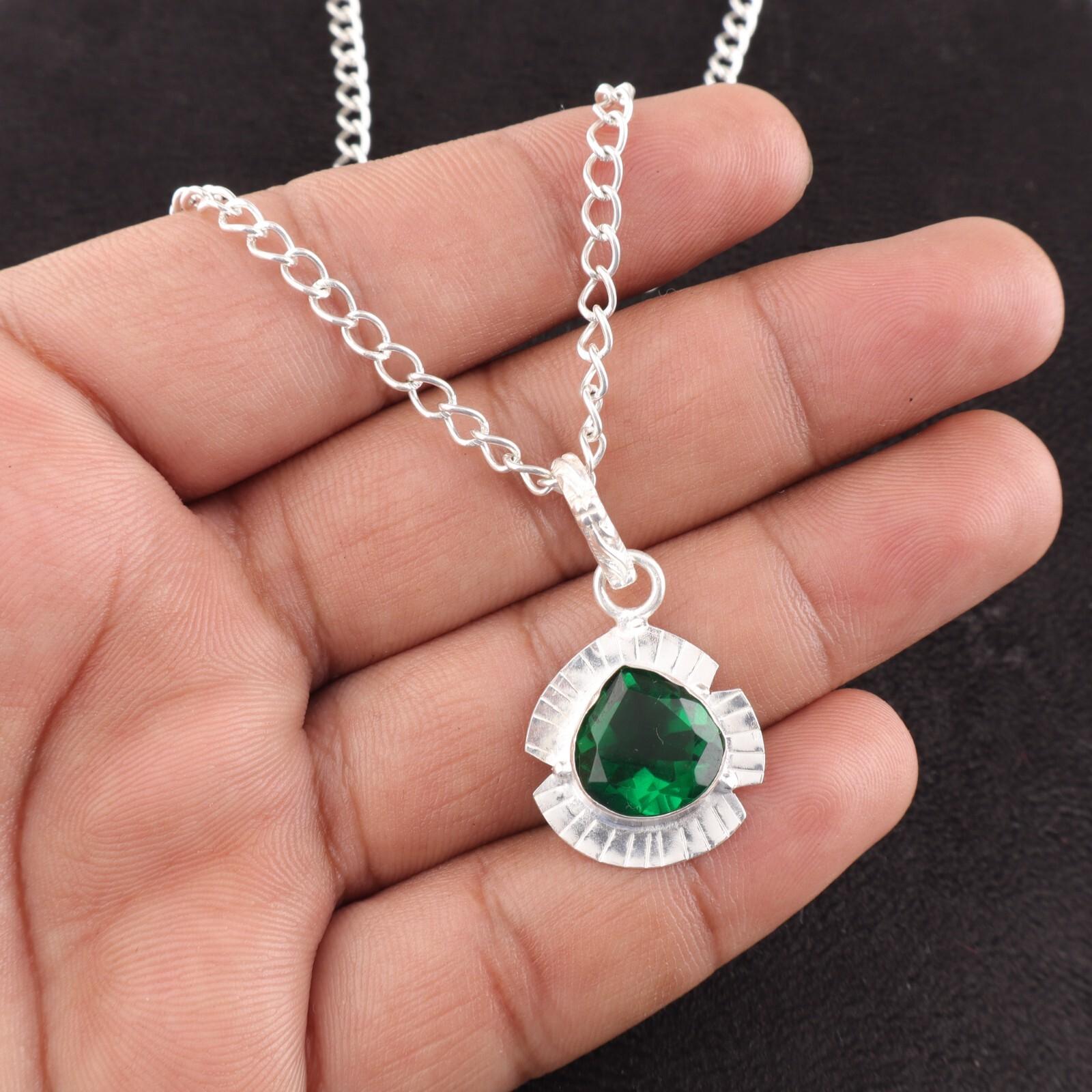 

Хромдиопсид Драгоценный камень 925 Стерлинговое серебро Ювелирная подвеска 1,15 Подарок для жены PP-8-9