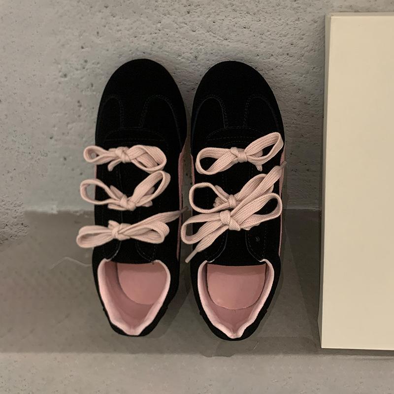 

Версия из коровьей кожи~ нишевая новая корейская версия с круглым носком и украшением в виде банта, удобные спортивные туфли-слипоны, женские туфли на платформе 40