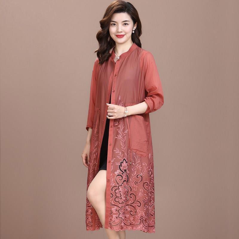 Embroidery Windbreaker Women's Long Autumn Cloak High-End Mother Sunscreen Cardigan Temperament Jacket Mother Coat Tops