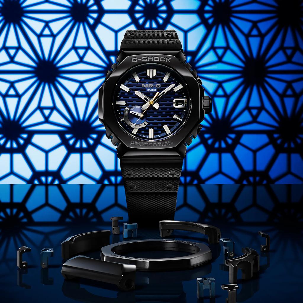 CASIO 200m Waterproof Solar Quartz Movement Resin Strap Watch Unisex Blue Dial MRG-B2100R-2A