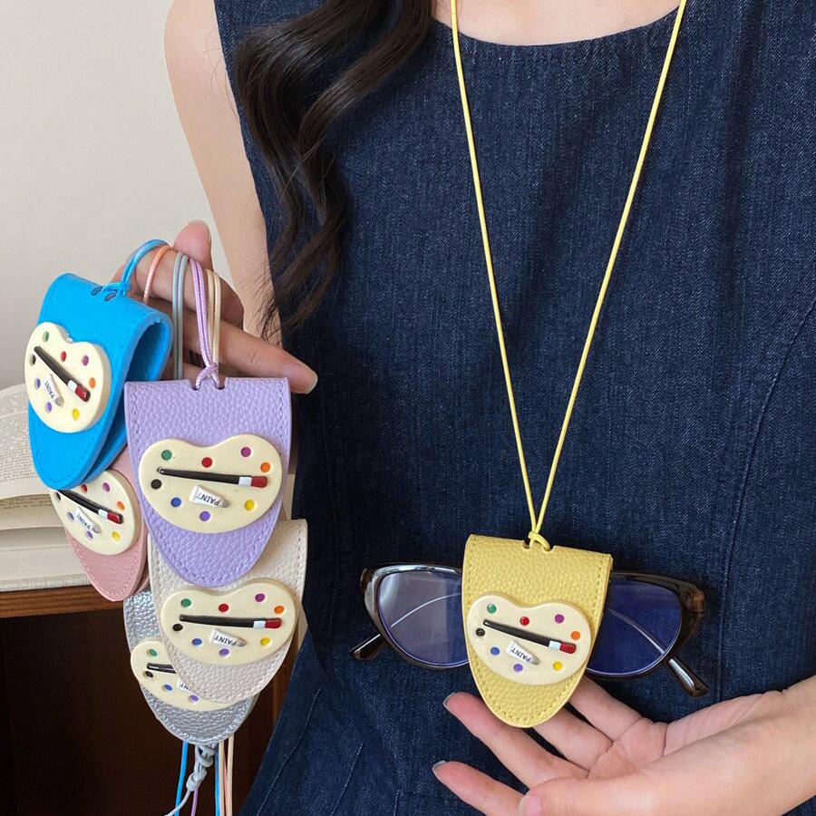 

Кожаный планшетный шейный длинный чехол для наушников, для выхода в свет, портативный, противоутерянный, ожерелье, нишевый дизайн, модные универсальные вещи