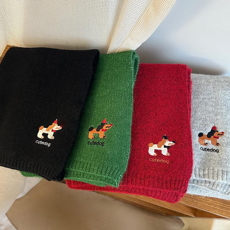 Falling Pool Knitwear: Women's Cute Puppy Embroidered Winter Scarf - Warm, Versatile Cartoon Neck Warmer