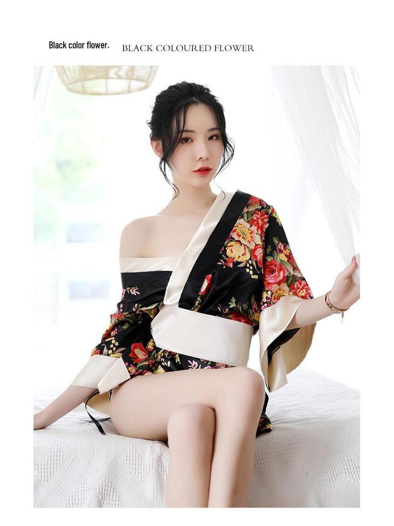 Meihuo Plus Size Japanese Kimono Lace-Up Temptation Set