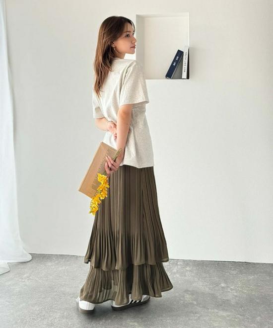 Elegant Japanese-Style Double-Layer Pleated Chiffon Skirt, Slimming and Versatile with an Elastic Waist