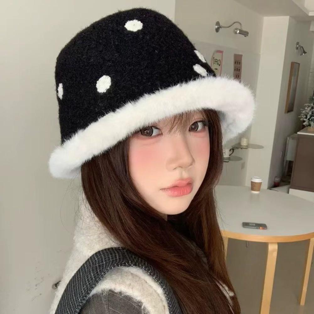 One Size Plush Winter Hat Thick Warm Polka Dot Bucket Hat Faux Lamb Wool Bucket Hat Outdoor Wear