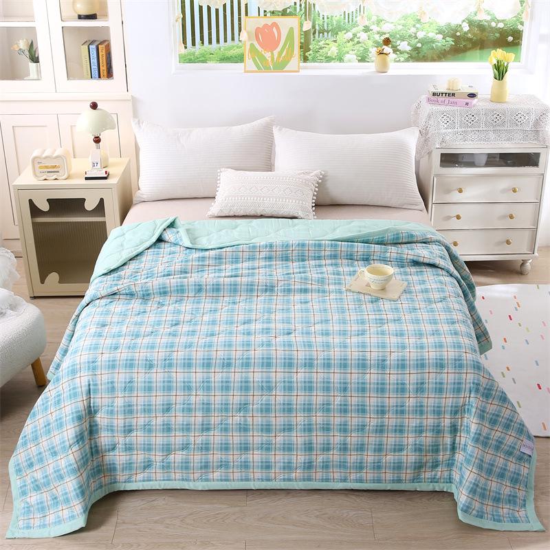 Comfortable Breathable Cotton Summer Quilt - Washable AC Quilt with Gift Box Packaging
