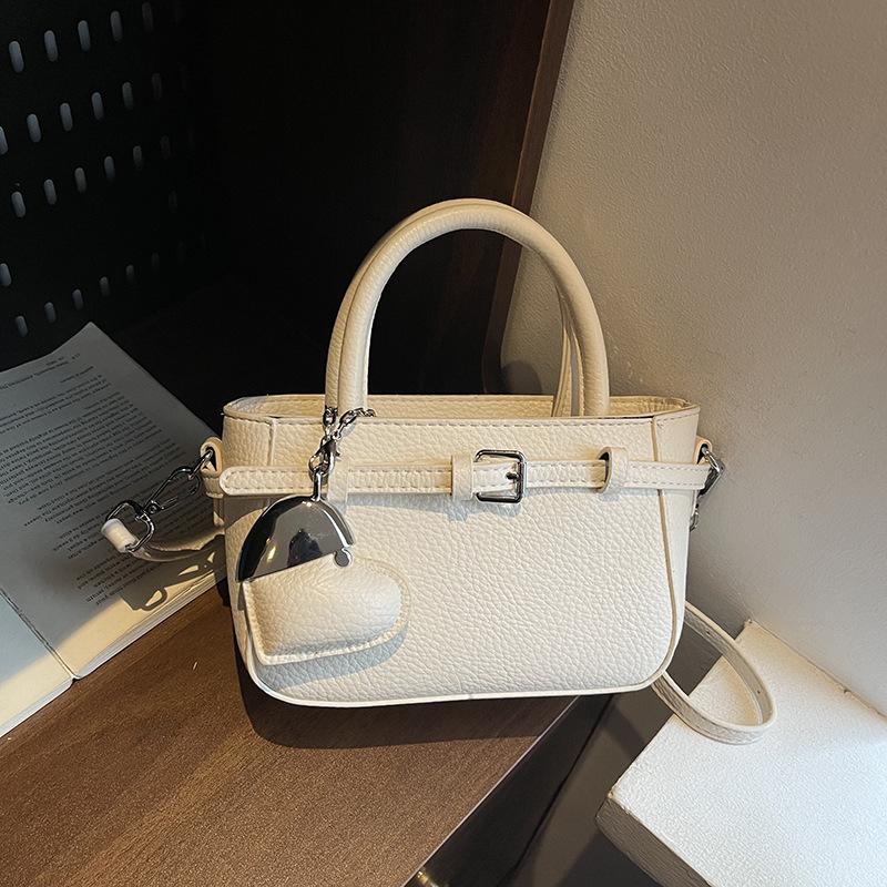 

Lychee pattern red bag women s new trendy retro mobile phone bag versatile shoulder messenger bag wedding bag