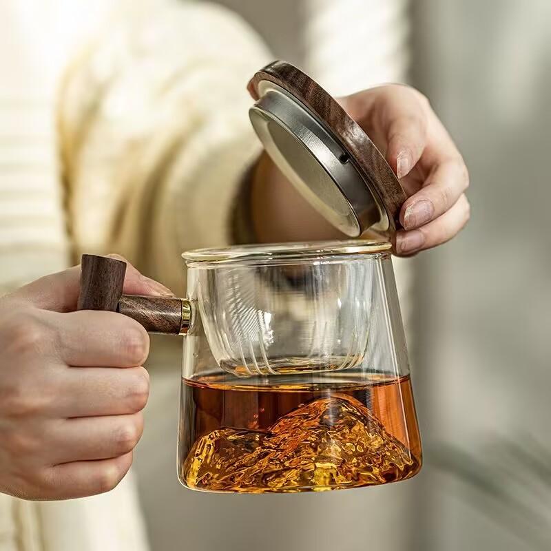 400ml Glass Tea Mug With Wood Handle Chinese Heat Resistant Puer Tea Water Separation Cups Kung Fu Tea Cup Set