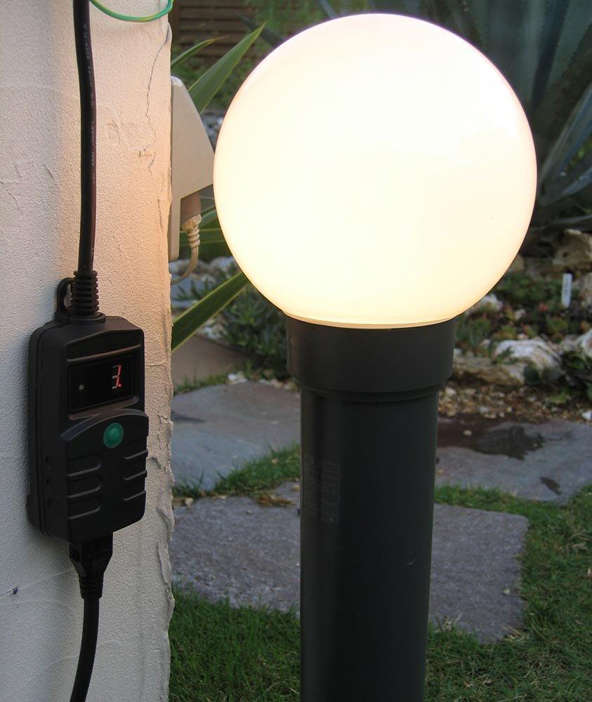 Takasho 100V Digital Timer