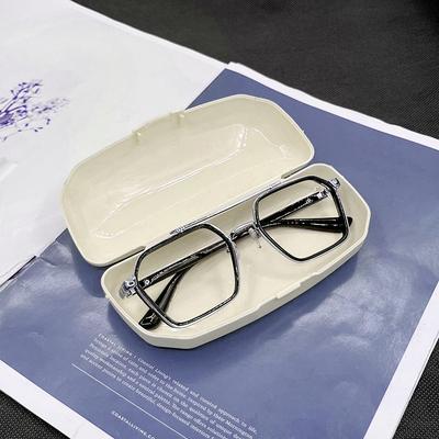Grey Plastic Glasses Storage Box, Transparent Matte Can Hold Sunglasses, Myopia Glasses, Reading Glasses.