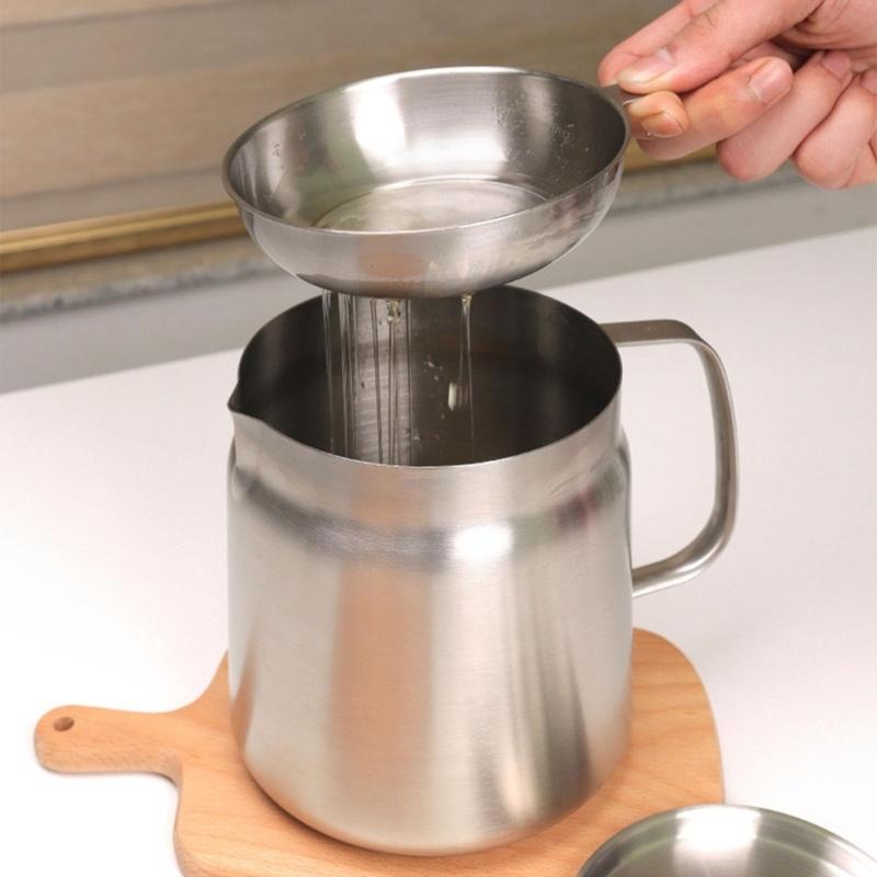 Portable Large Capacity Oil Strainer Pot Stainless Steel Cooking Oil Container with Basket for Kitchen and Outdoor Use