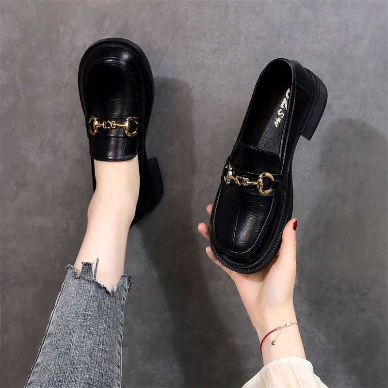 Boty dámské jarní a podzimní nové dámské boty všestranné malé kožené boty jeden pedál měkká podrážka jednoduché boty