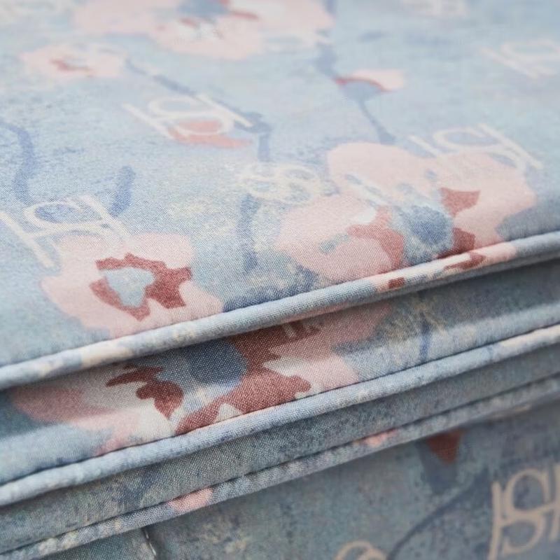 Mercy Home Textiles LV Designer Collaboration Mulberry Silk Blend Quilt