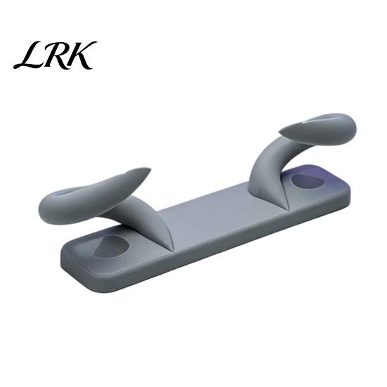 Universal Gamepad Display 3D Printed Angled Horn Handle Stand, Controller Holder with Anti‑Slip Base, Creative Stable Organizer Rack for PS5 Xbox PC