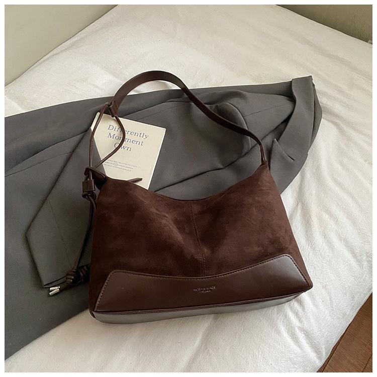 

Niche retro bag women s autumn new Korean version fashion armpit bag fashionable large-capacity shoulder bag