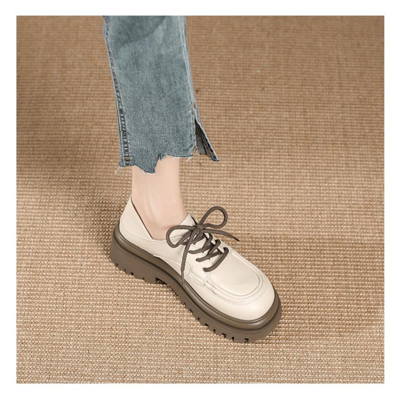 

Comfortable white small leather shoes for women s spring and autumn new thick-soled retro leather single shoes J college style 40