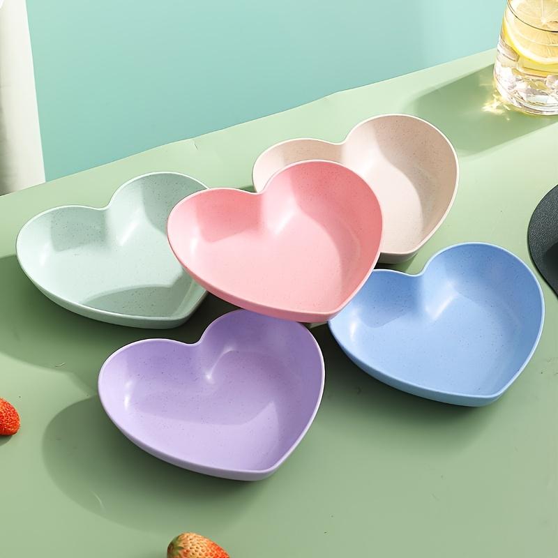 10pcs Heart-shaped Snack and Fruit Tray - Durable Plastic, Suitable for Desserts, Cakes, and Kimchi - Ideal Kitchen Accessory