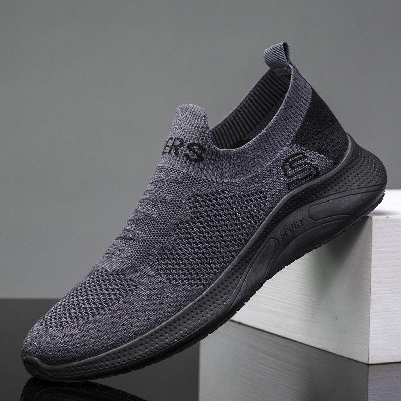 Spring and Summer Slip-on Casual Shoes New Flying Woven Breathable Running Shoes Men Sneaker