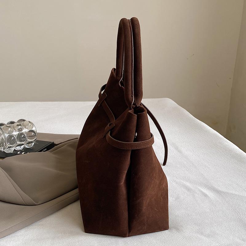 New Women's Bag Fashion Style Suede Handbag Commuter Versatile High End Single Shoulder Bag