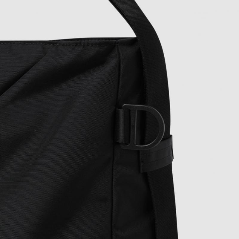 Umbro Rollin Duffel Messenger Bag Ur123cbg16 Blk